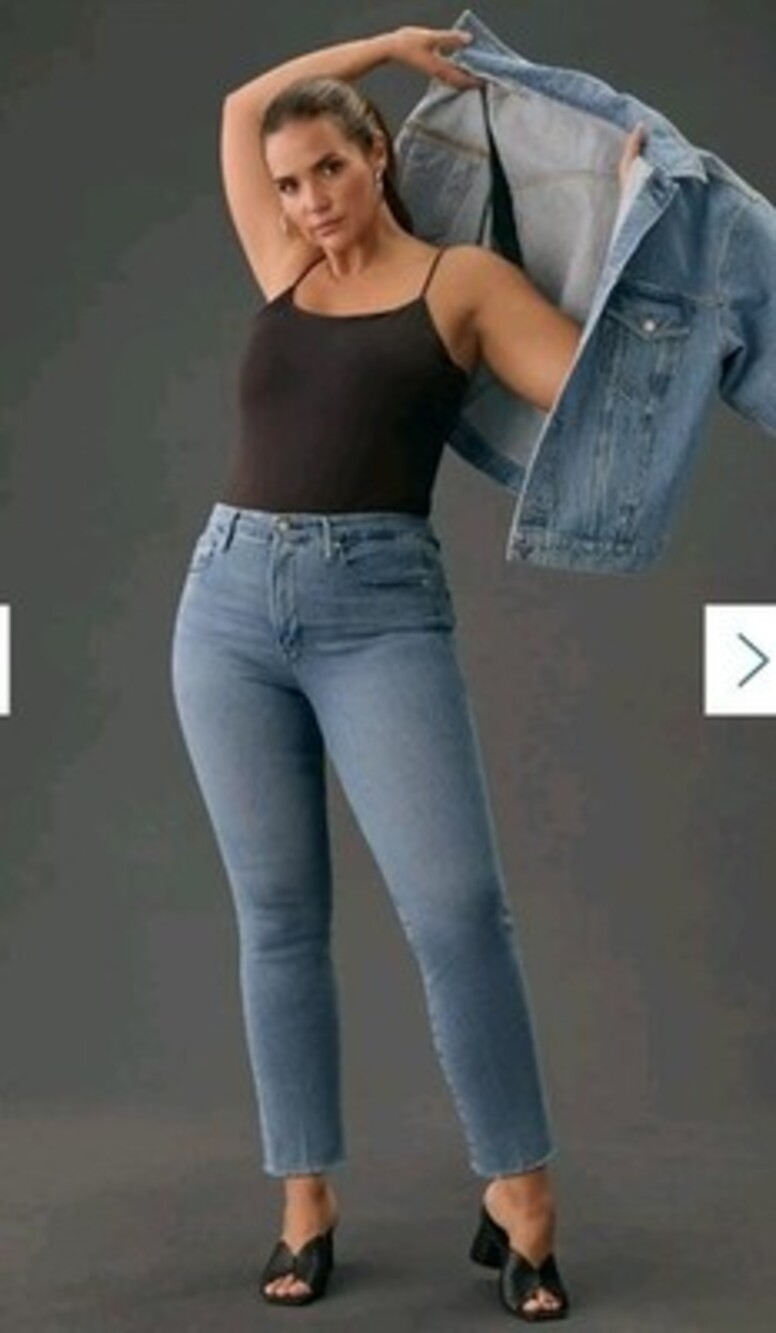 Good American good legs straight mid rise straight fit  14/32 NWT *tiny flaw